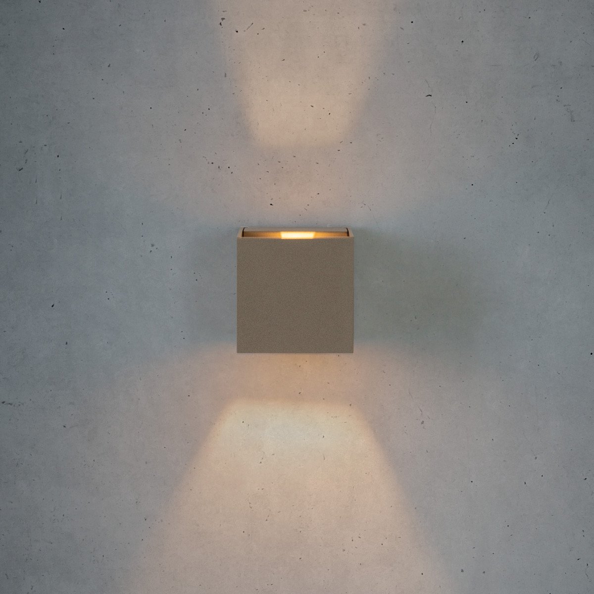 Binnenverlichting Shift up en downlighter muurlamp met modern design in witte kleur